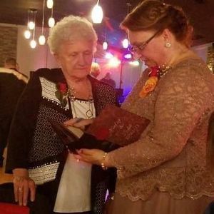 Meet your Posher, Sabrina